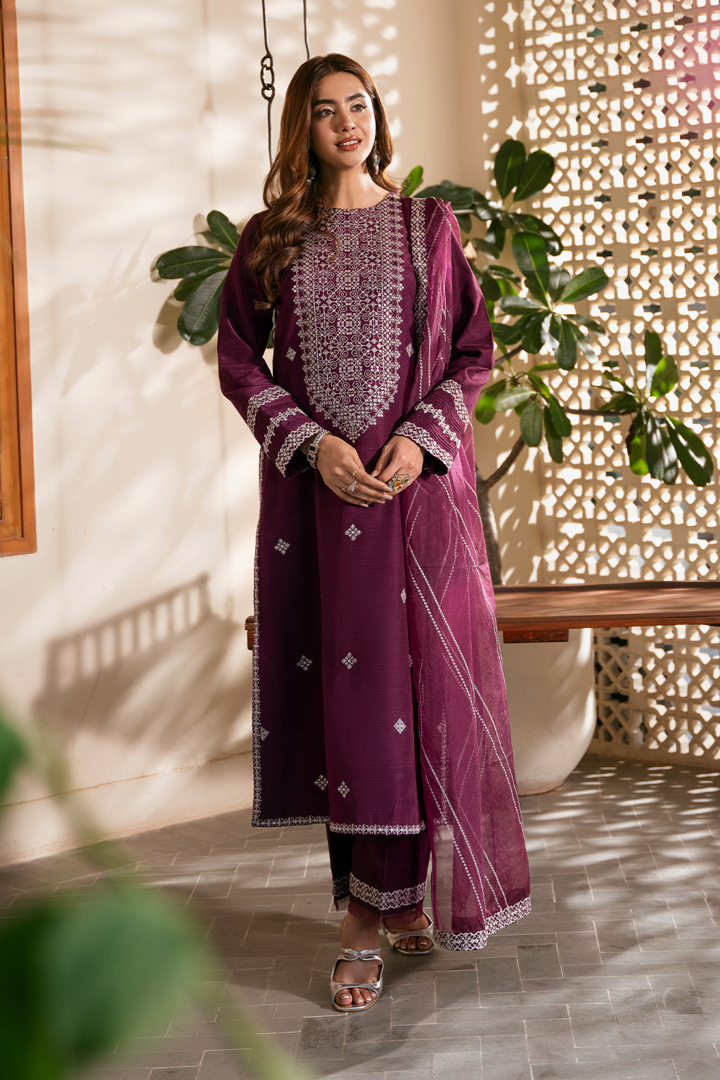 SHEENORA UNSTITCHED WINTER DHANAK 3PC WITH DHANAK EMBROIDERED SHAWL & PLAIN TROUSER