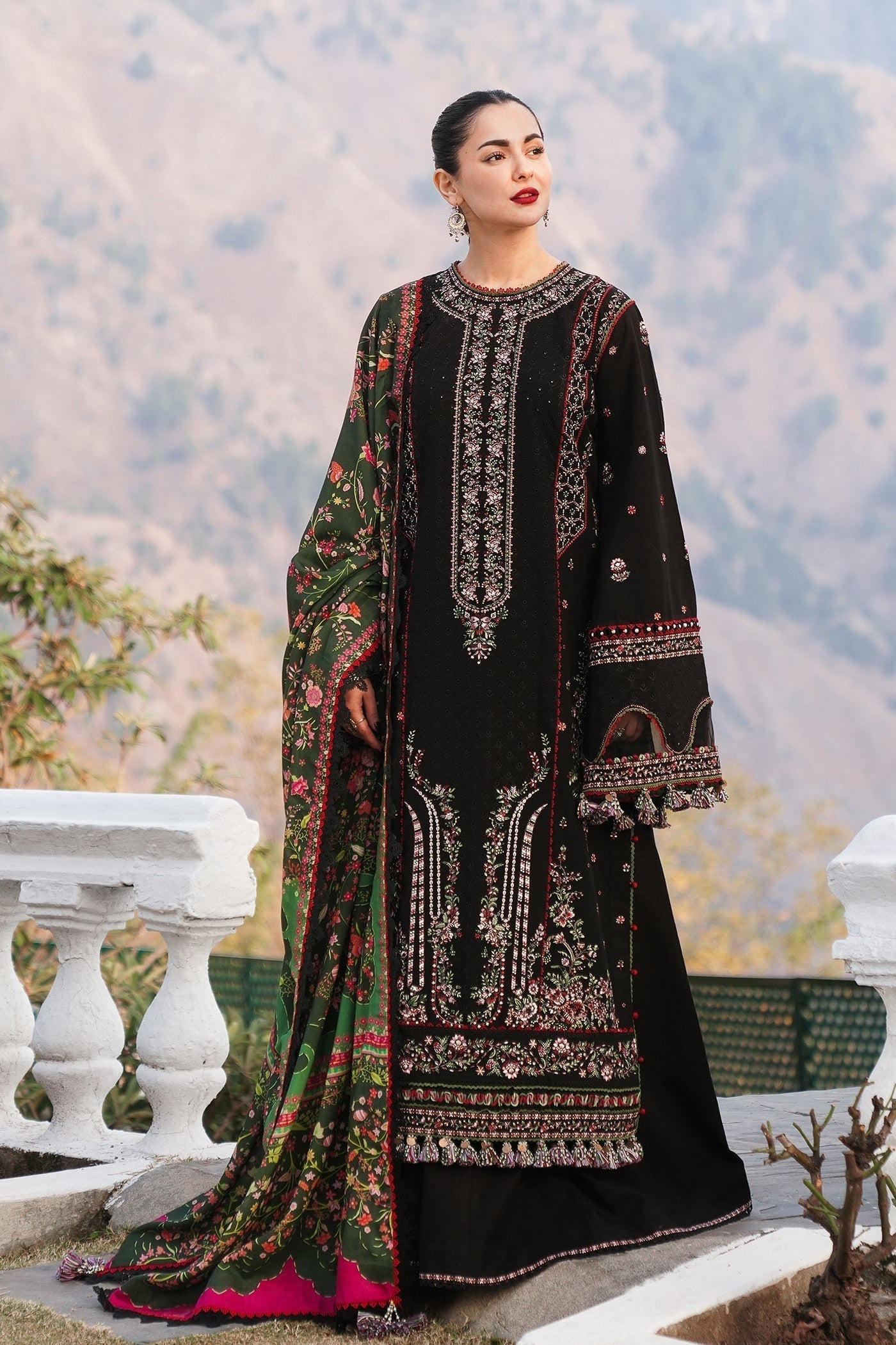 HUSSAIN REHAR DHANAK EMBROIDERED WINTER 3PC WITH DHANAK EMBROIDERED SHAWL