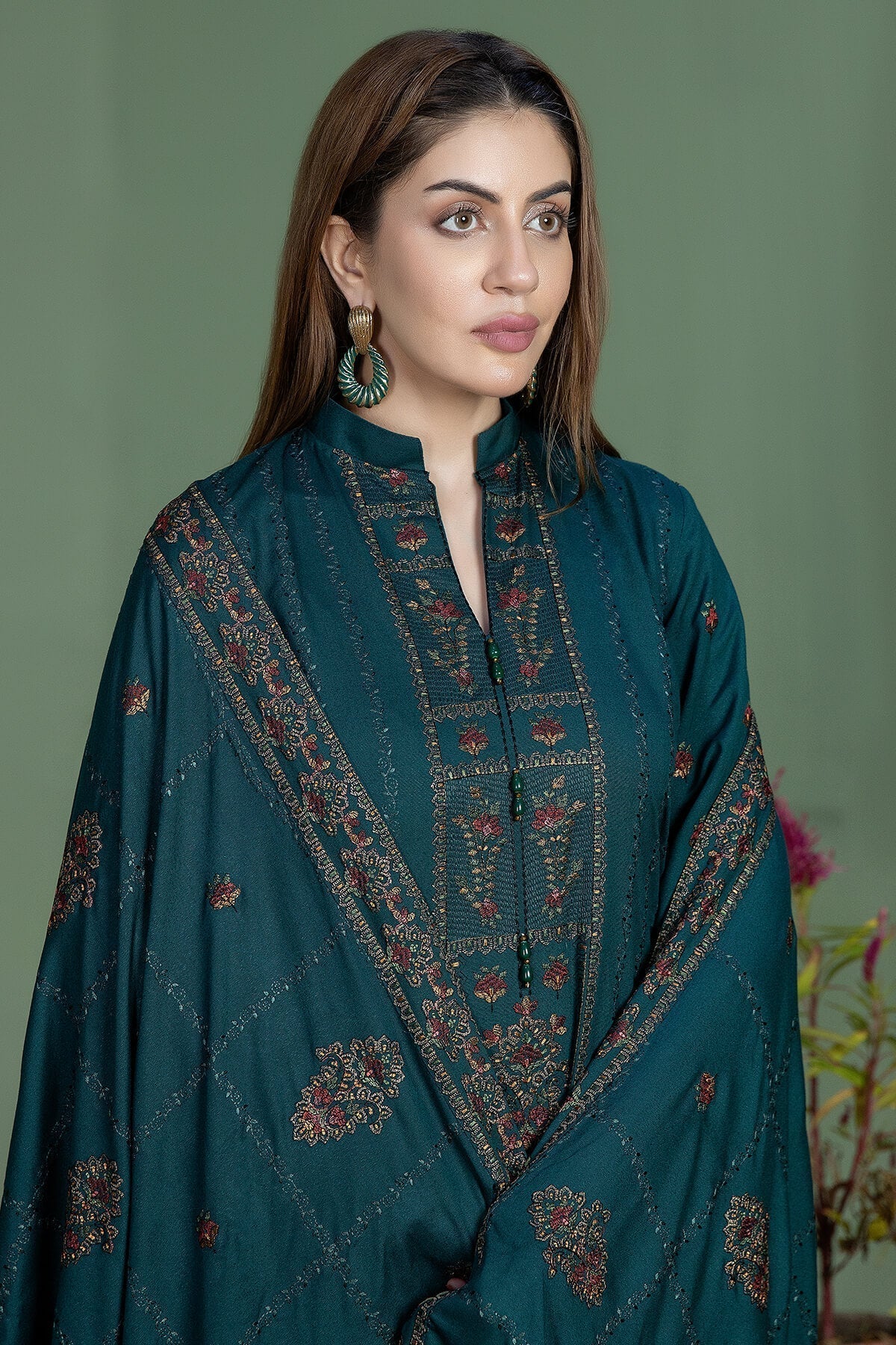 NOOR E FAJAR WINTER UNSTITCHED DHANAK 3PC WITH DHANAK EMBROIDERED SHAWL (SYT-111)