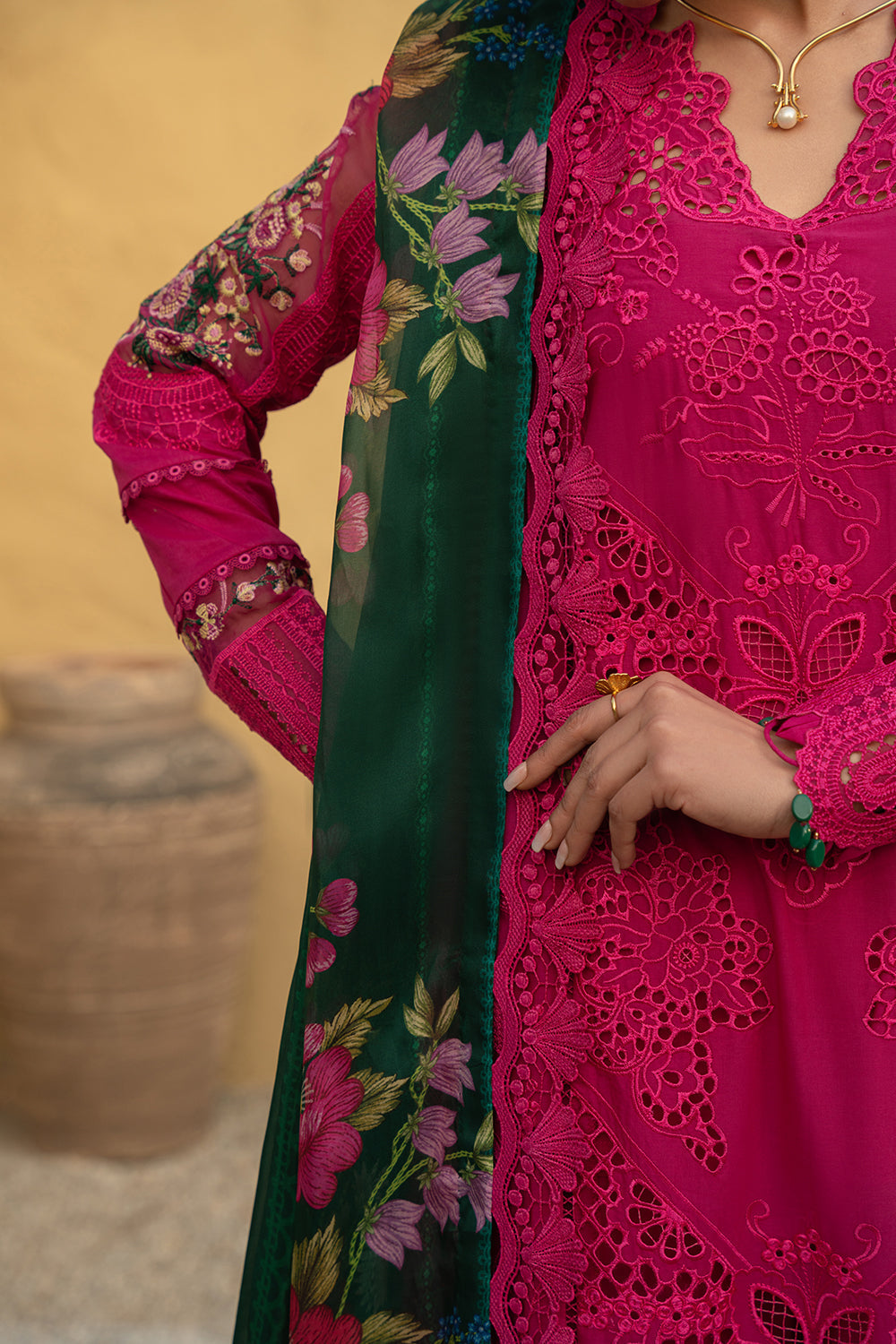 Saira Rizwan - Unstitched Dhanak Embroidered 3PC With Printed Shawl (SYT-129)