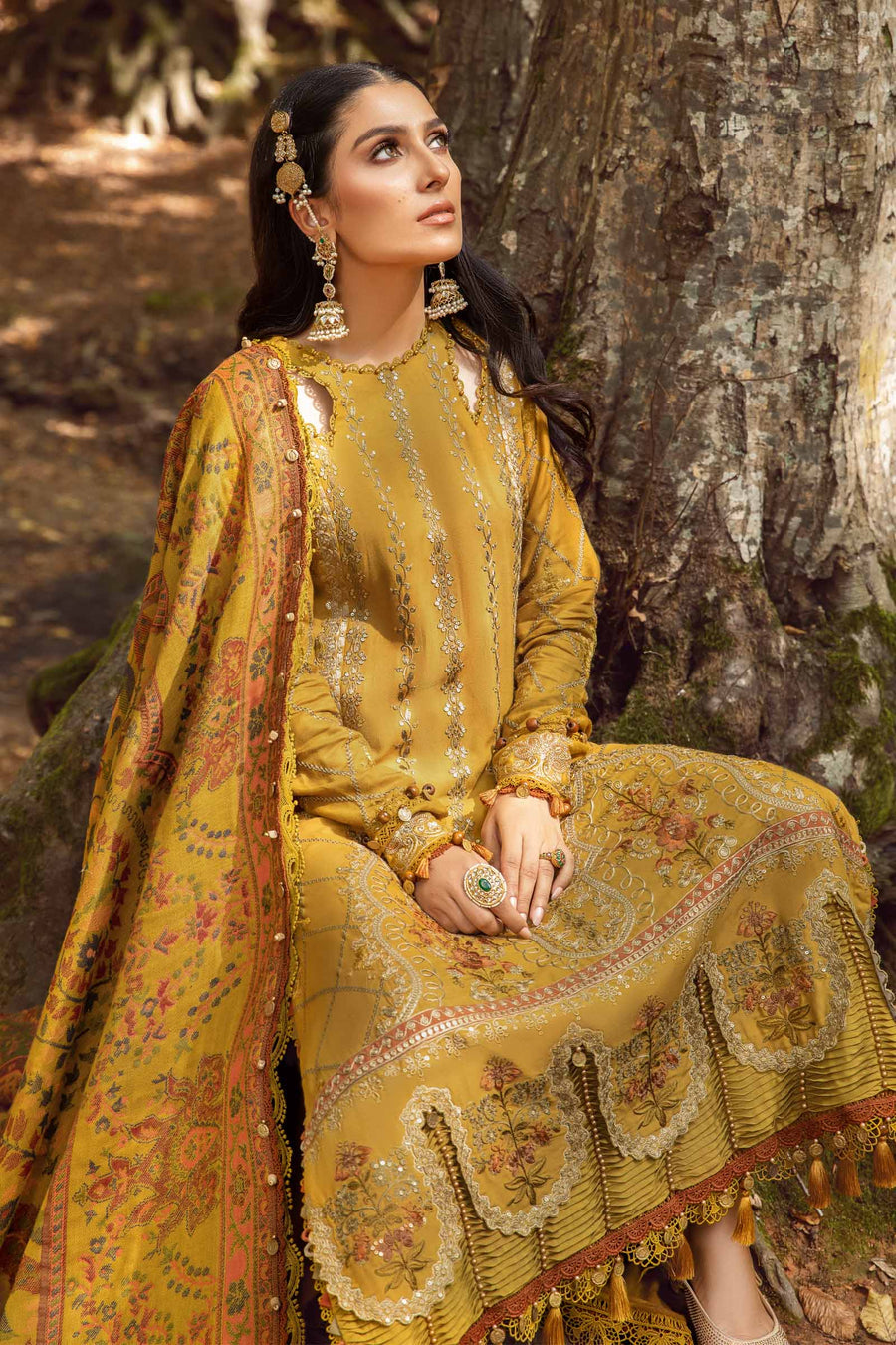 MARIA B 3PC EMBROIDERED DHANAK WITH PRINTED SHAWL