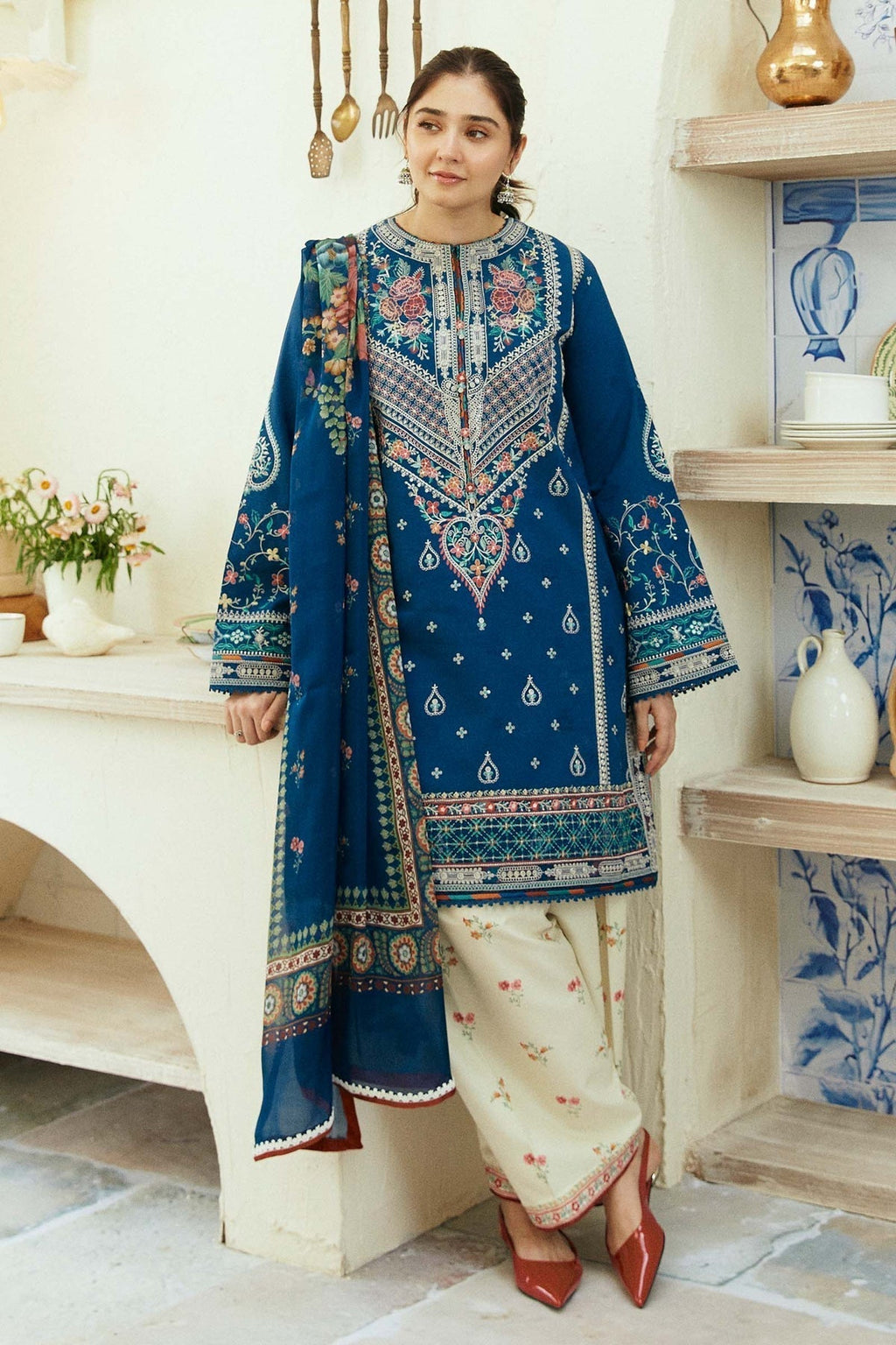 ZARA SHAJAHAN - 3PC EMBROIDERED DHANAK WITH PRINTED WOOL SHAWL