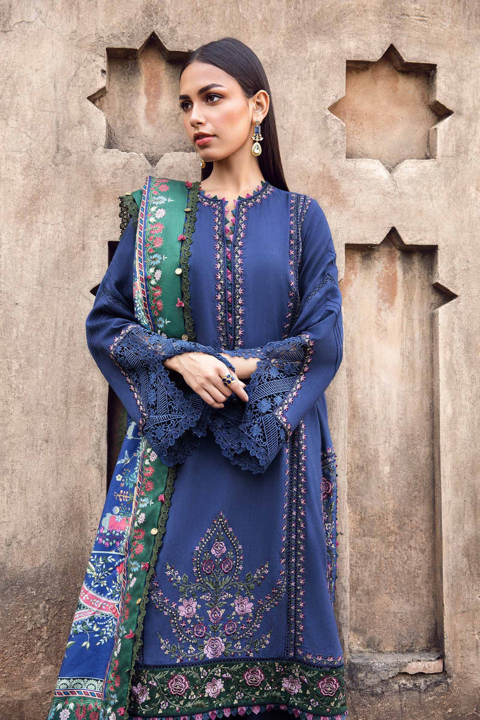 MARIA B - UNSTITCHED WINTER DHANAK EMBROIDERED 3PC WITH PRINTED PASHMINA SHAWL (SYT-146)