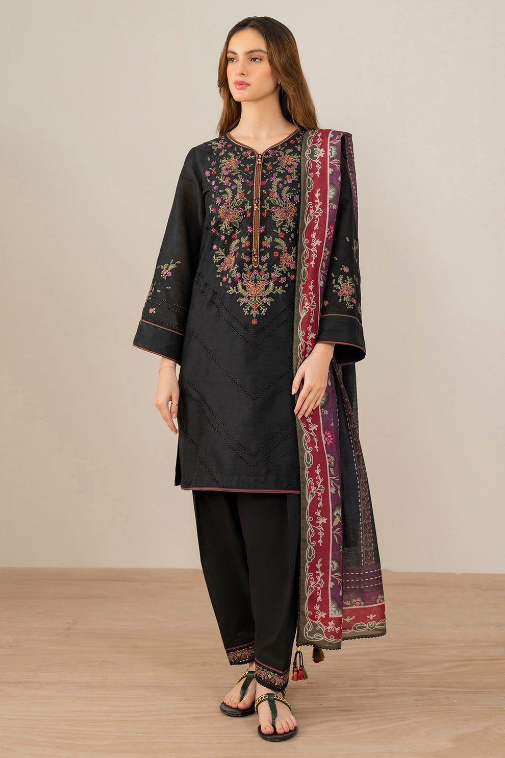 JAZMIN WINTER - UNSTITCHED DHANAK EMBROIDERED 3PC WITH COTRAI PRINTED SHAWL (SYT-147)