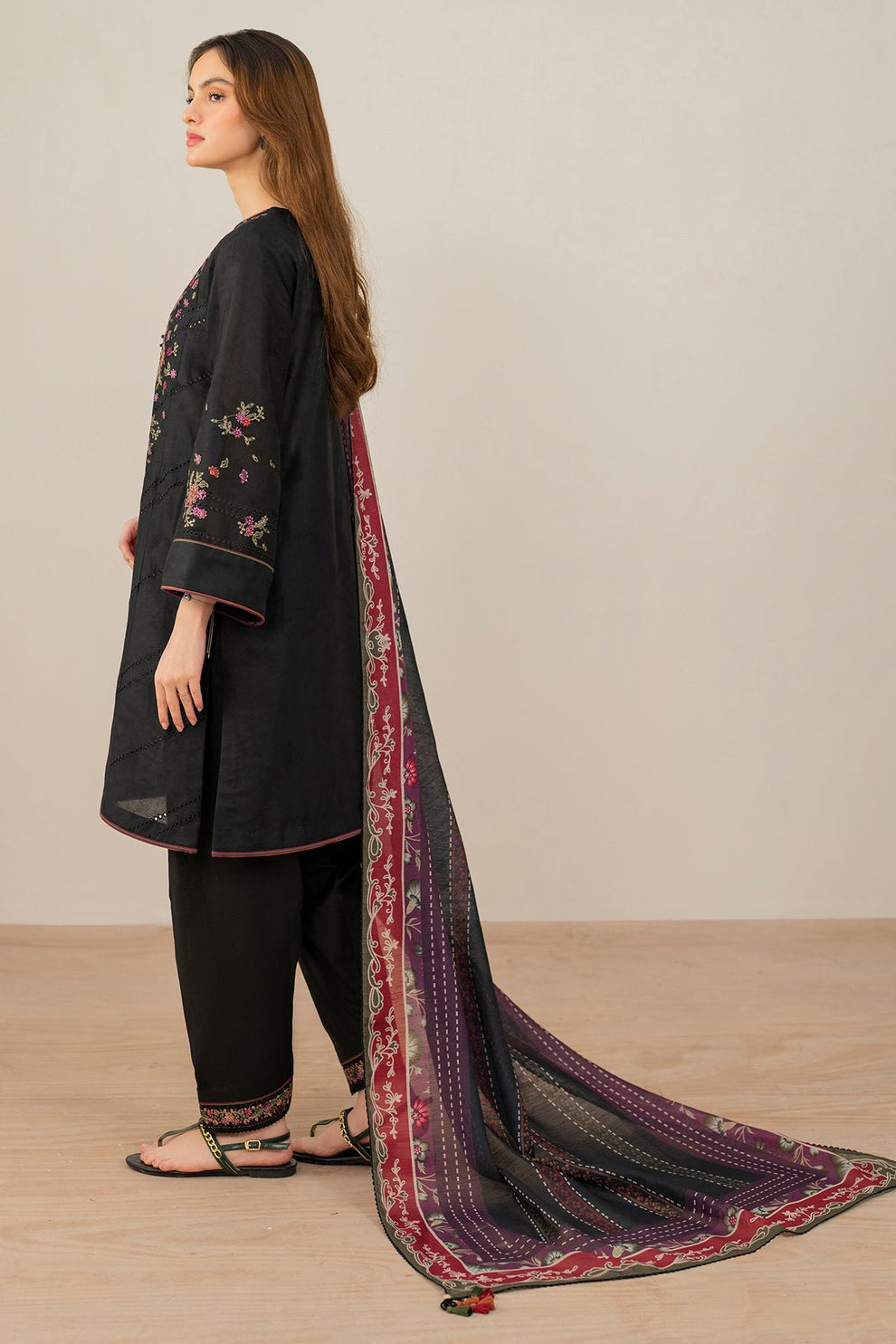 JAZMIN WINTER - UNSTITCHED DHANAK EMBROIDERED 3PC WITH COTRAI PRINTED SHAWL (SYT-147)