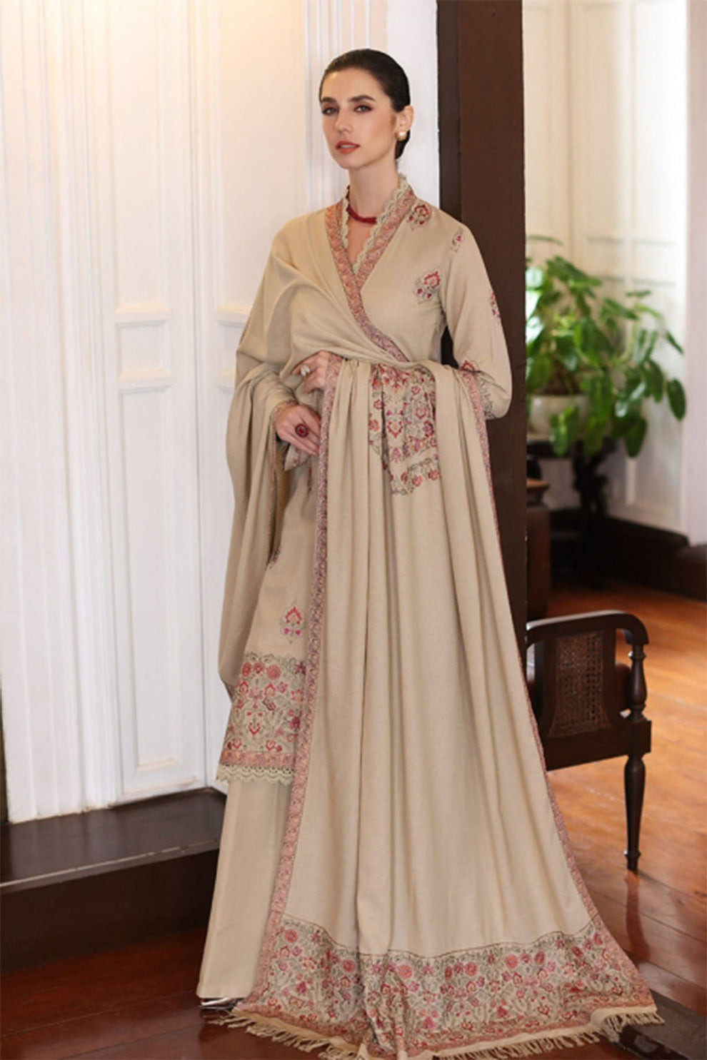 BAREEZE WINTER - DHANAK UNSTITCHED 3PC WITH HEAVY EMBROIDERED SHAWL (SYT-148)