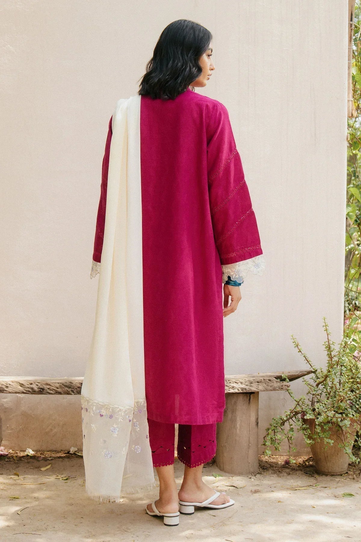 ZARA SHAHJAHAN-3PC DHANAK EMBROIDERED SHIRT WITH COTTON NET EMBROIDERED DUPATTA AND TROUSER (SYT-151)