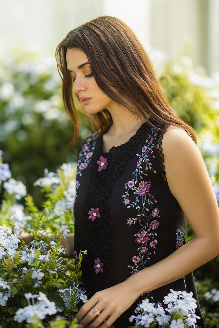 MUSHQ-3PC DHANAK EMBROIDERED SHIRT WITH COURTRAI PRINTED SHAWL & TROUSER (SYT-153)