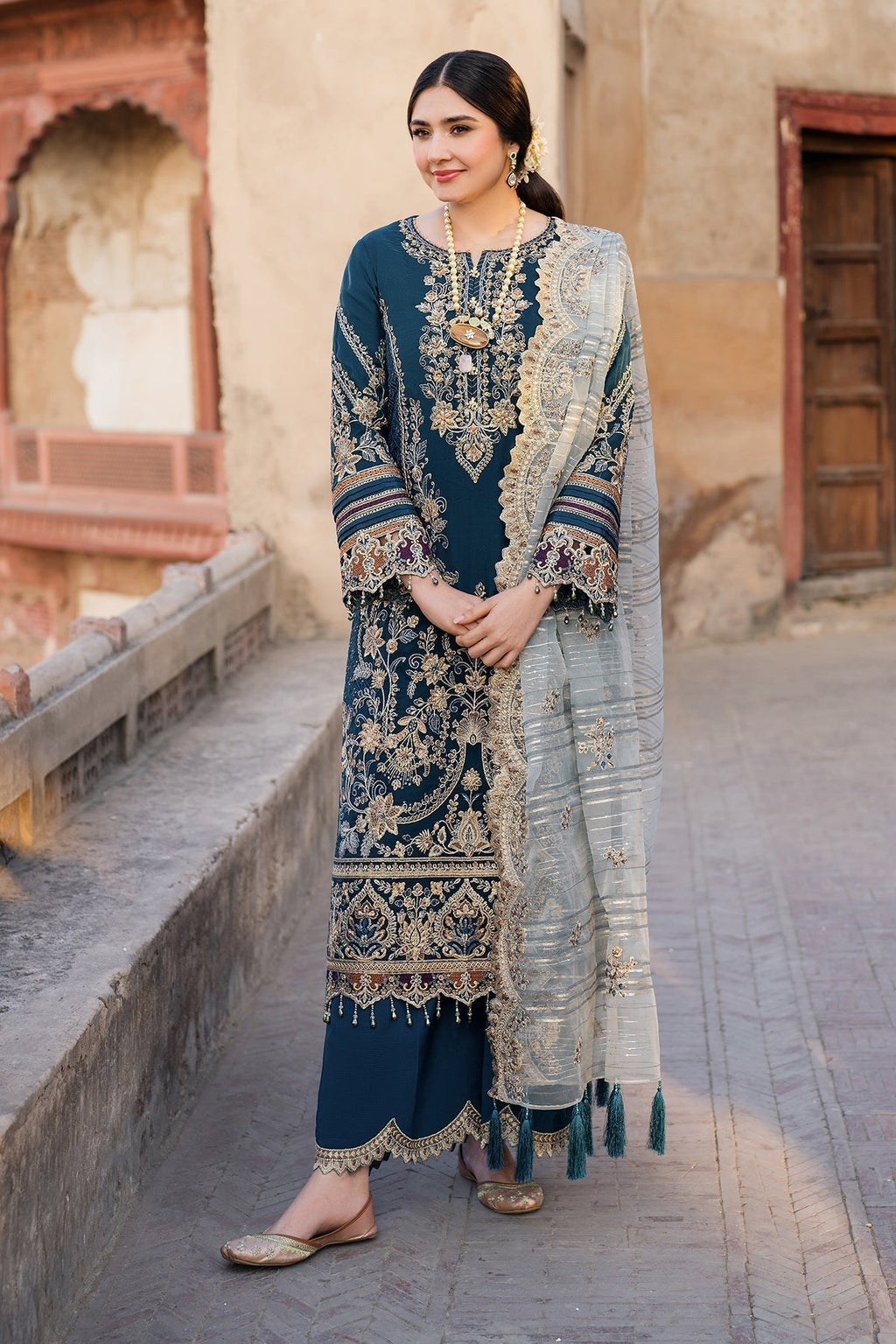 BATIK-3PC DHANAK HEAVY EMBROIDERED SHIRT WITH COTTON NET EMBROIDERED DUPATTA AND EMB TROUSER (SYT-162)