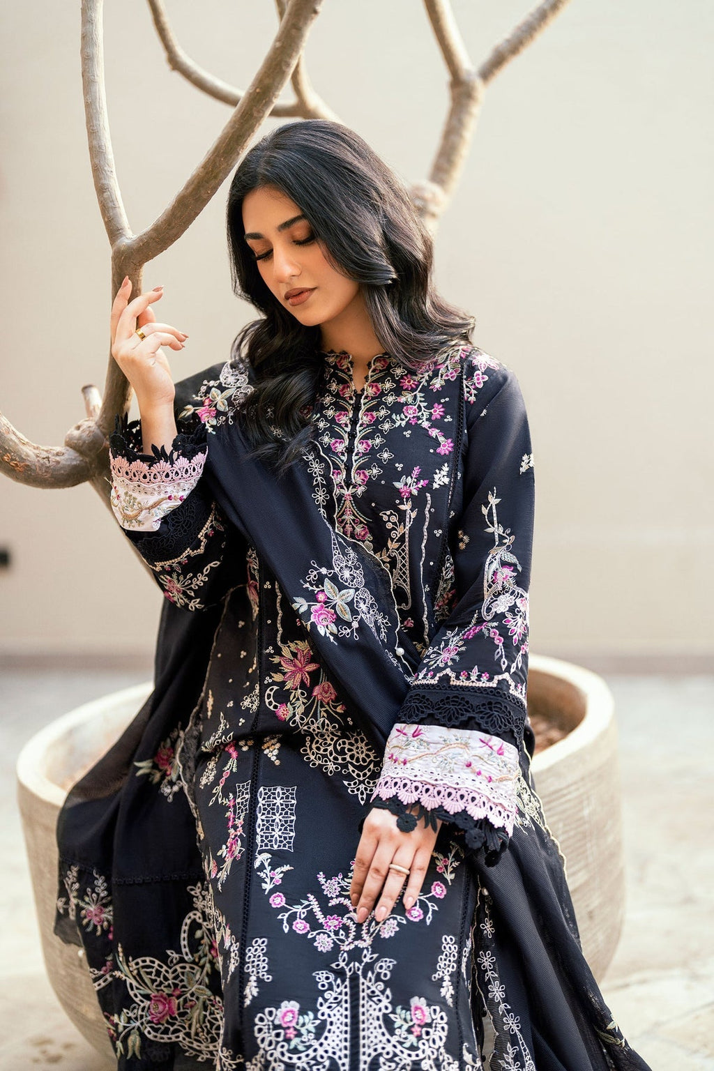 FLORENT - UNSTITCHED 3PC DHANAK EMBROIDERED SHIRT WITH CHIFFON EMBROIDERED DUPATTA & TROUSER (SYT-190)
