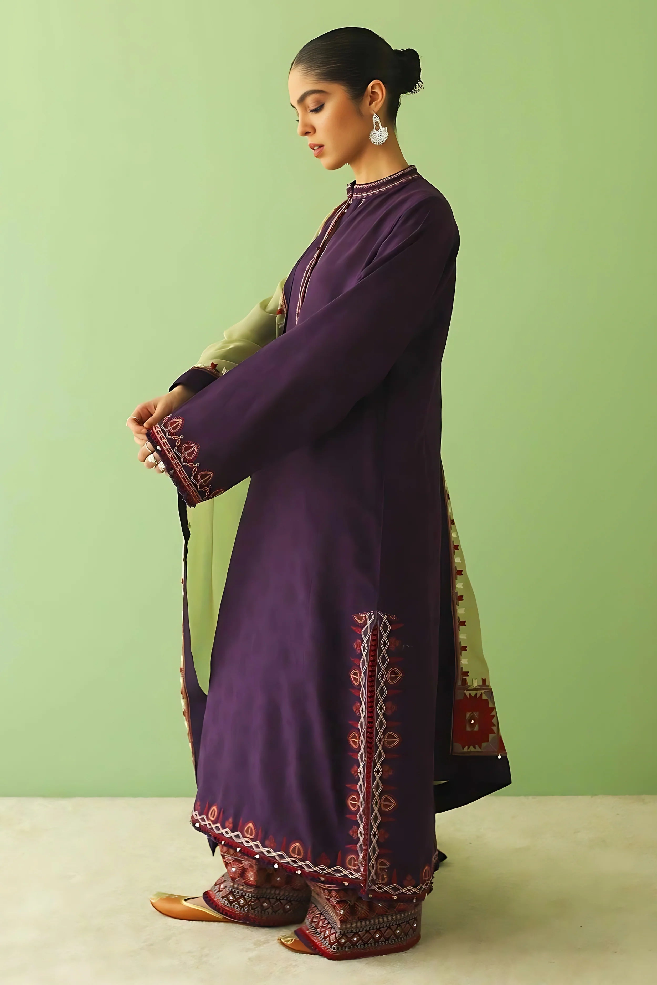 ZARA SHAHJAHAN 3PC EMBROIDERED DHANAK WITH EMBROIDERED DHANAK SHAWL (SYT-115)