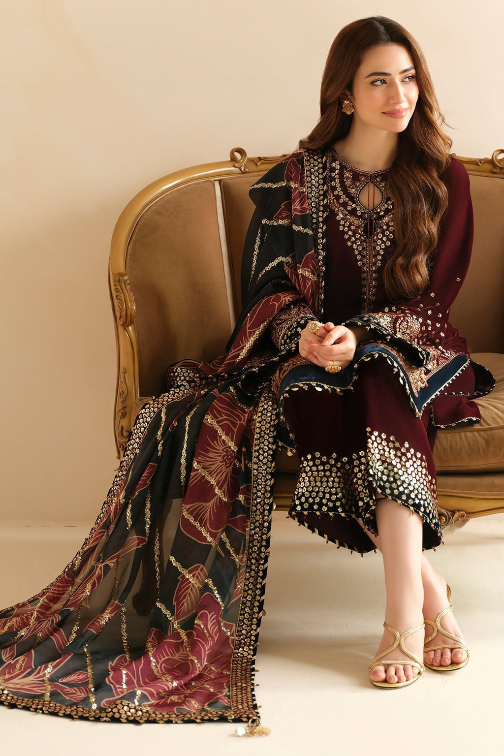 Jazmin 3PC Embroidered Velvet Suit with Embroidered Organza Dupatta (SYT-196)