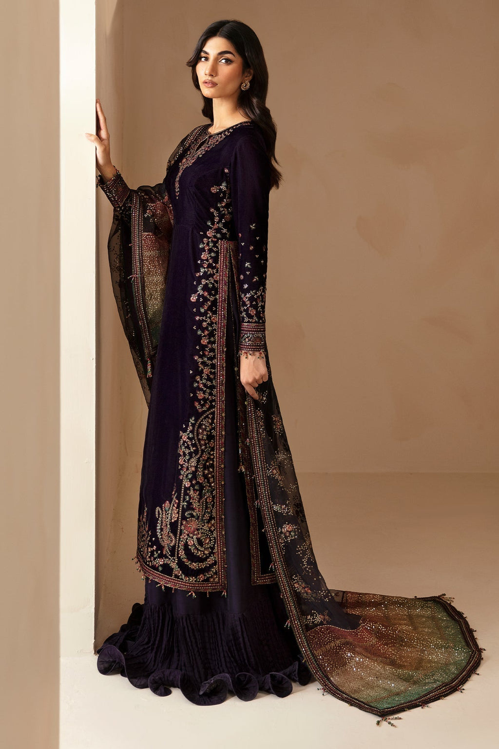 Jazmin 3PC Embroidered Velvet Suit with Embroidered Organza Dupatta (SYT-197)
