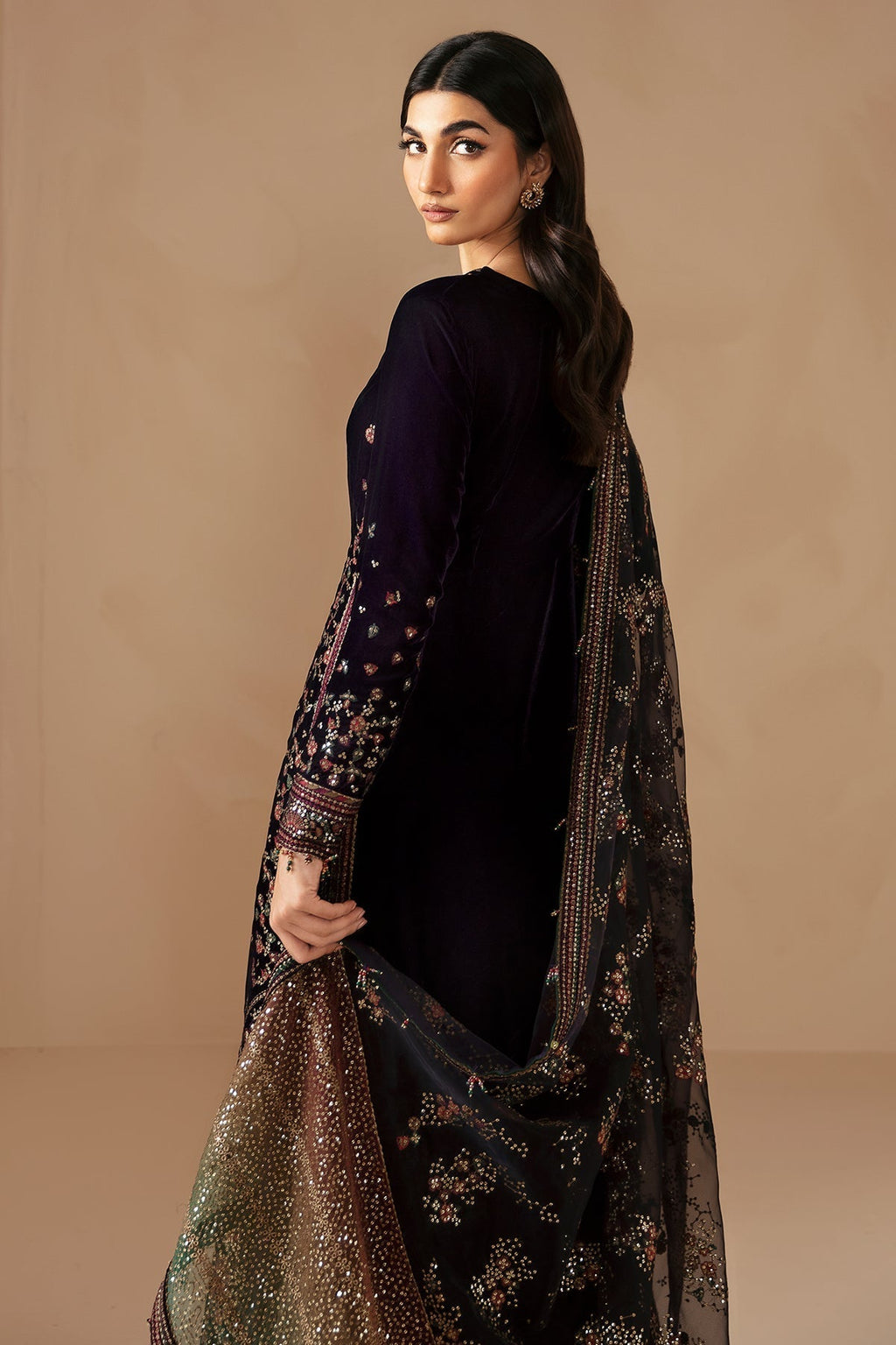 Jazmin 3PC Embroidered Velvet Suit with Embroidered Organza Dupatta (SYT-197)