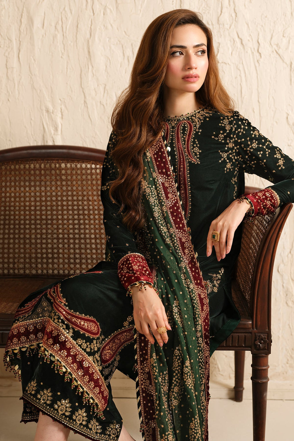 Jazmin 3PC Embroidered Velvet Suit with Embroidered Organza Dupatta (SYT-198)
