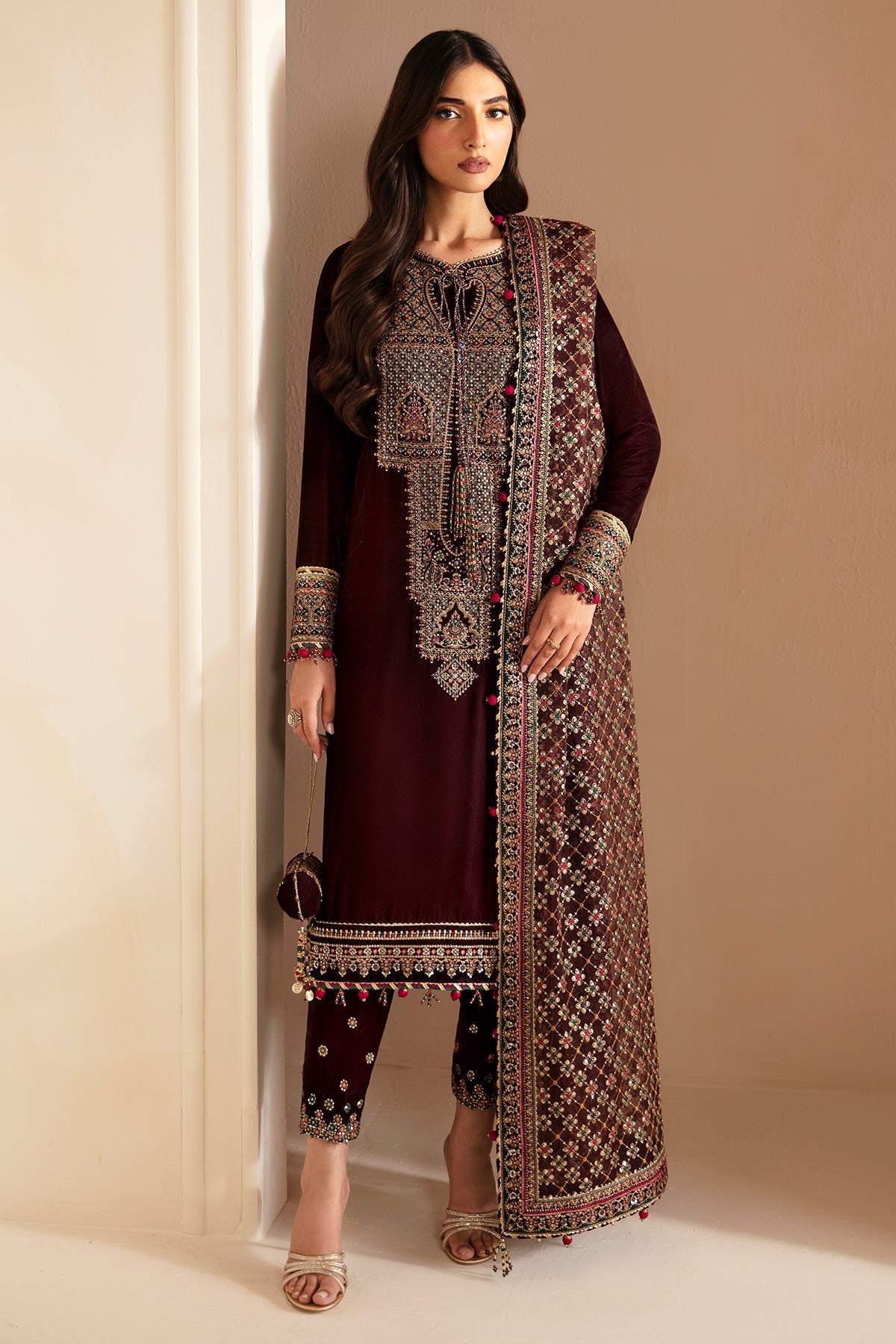 Jazmin 3PC Embroidered Velvet Suit with Embroidered Organza Dupatta (SYT-201)