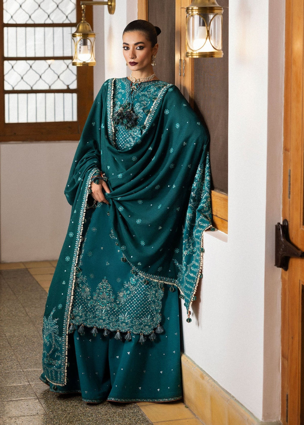 HUSSAIN REHAR - LUXURY UNSTITCHED DHANAK EMBROIDERED 3PC WITH DHANAK EMBROIDERED SHAWL (SYT-203)